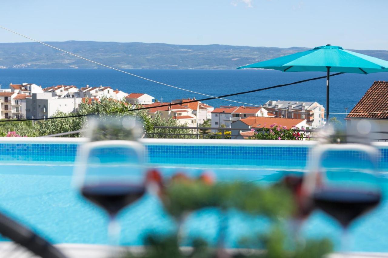 Apartments Lidija - Sea View Apartment With Exclusive Right Of Using Hot Tub Or Split Level Apartment With Exclusive Right Of Using Pool Podstrana Exterior foto